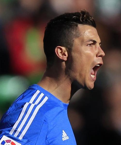 这一举动更 这一举动更